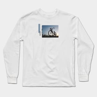 A Bicycle for Two 二人乗りの自転車 Long Sleeve T-Shirt